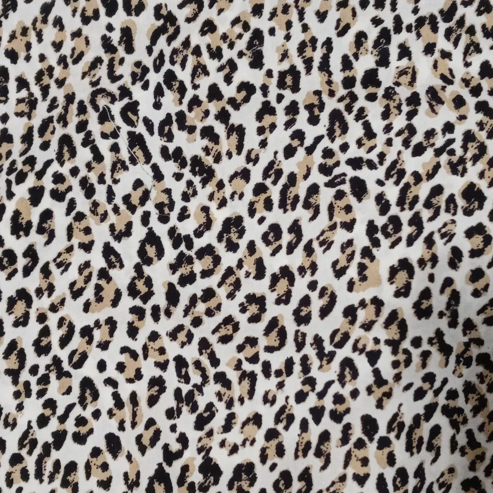 🐆Talbots🐆 - Black/Tan Leopard Print Classic Cotton L/S Button Down